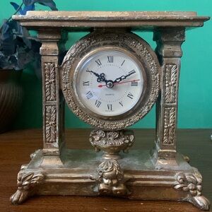 No Label Vintage Gold Cherub Clock